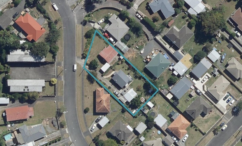 19A Pollen Crescent, Melville, Hamilton - Carousel 1