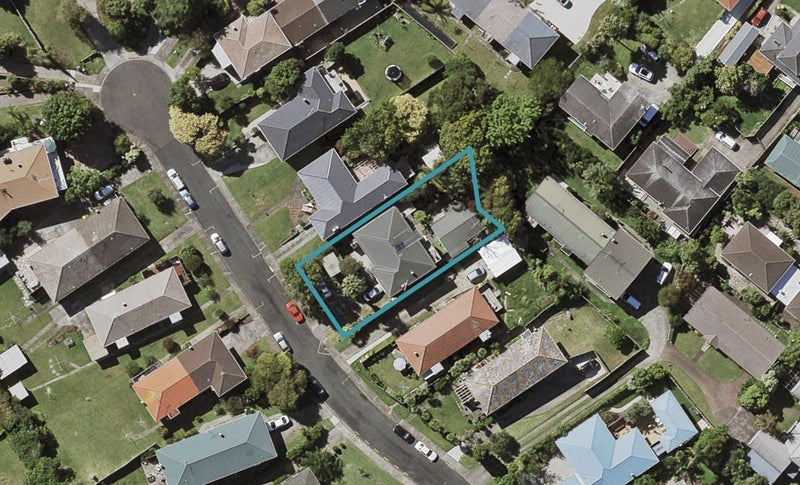19 Margaret Place, Milford, Auckland - Carousel 1