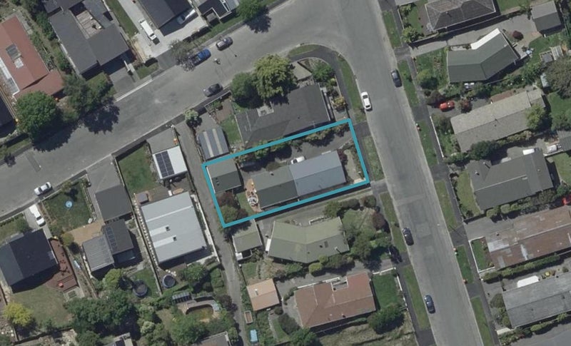 2/32 Landsdowne Terrace, Cashmere, Christchurch - Carousel 1