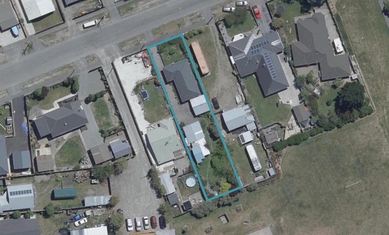 10 Heyders Road, Spencerville, Christchurch - Carousel 1