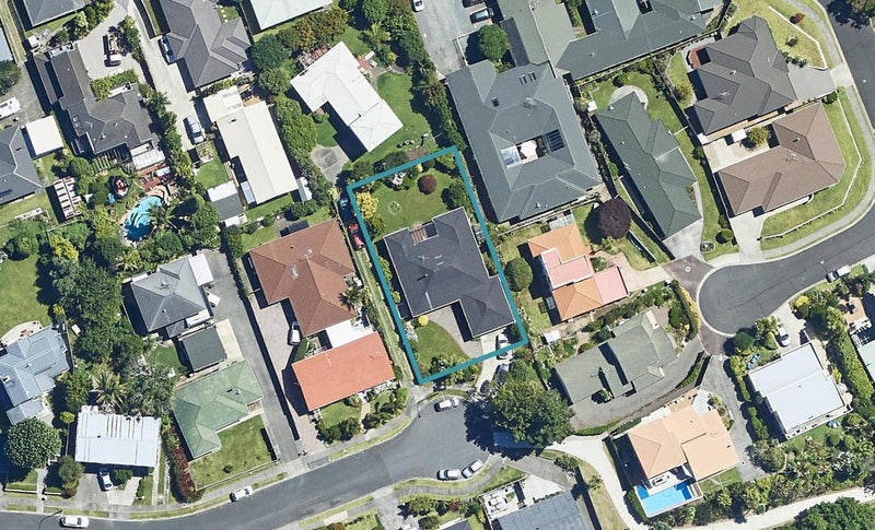21 Sunny Bay Road, Matua, Tauranga - Carousel 1