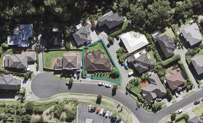 15 Miromiro Street, Greenhithe, Auckland - Carousel 1