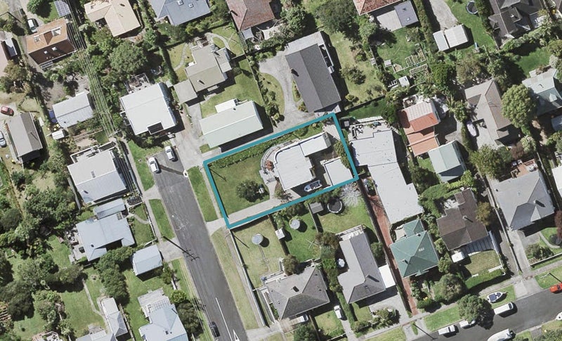 8 Wesley Street, Devonport, Auckland - Carousel 1