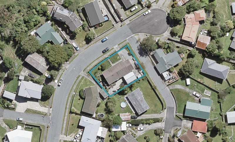 52 Aniseed Grove, Timberlea, Upper Hutt - Carousel 1