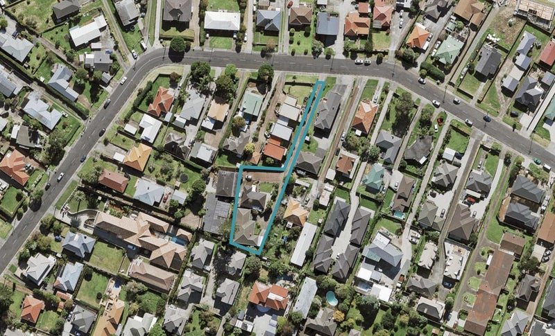 42A Stamford Park Road, Mount Roskill, Auckland - Carousel 1