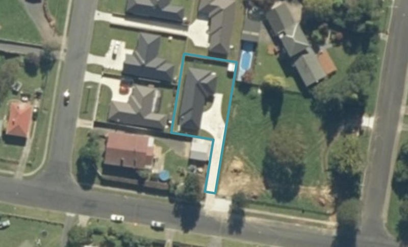 16 Sheehan Street, Kihikihi, Te Awamutu - Carousel 1