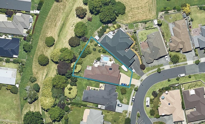 86 Merriman Place, Pyes Pa, Tauranga - Carousel 1