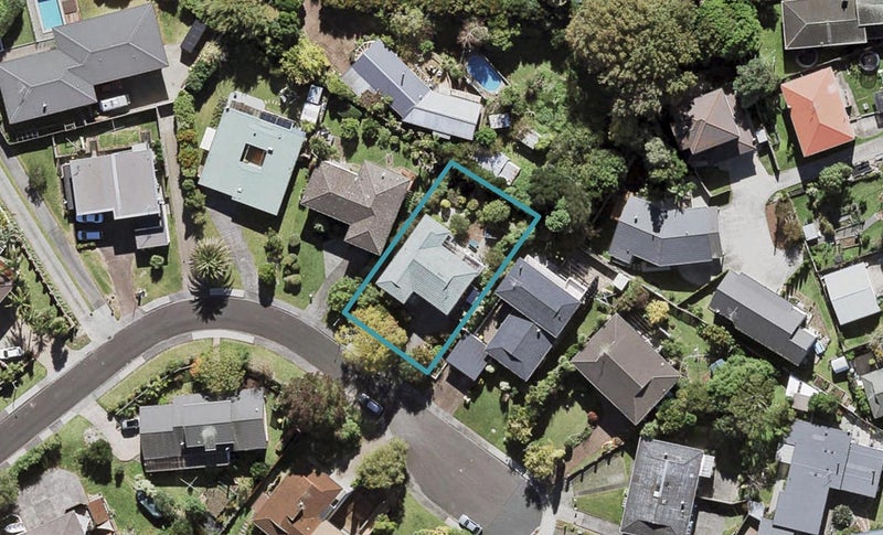 18 Highlight Parade, Te Atatu South, Auckland - Carousel 1