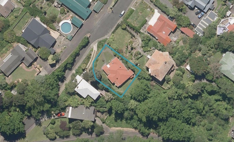 8 Rees Street, Durie Hill, Whanganui - Carousel 1