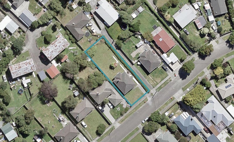 18 Maher Street, Elderslea, Upper Hutt - Carousel 1