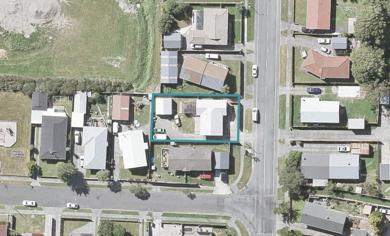 331 Wellington Road, Wainuiomata, Lower Hutt - Carousel 1