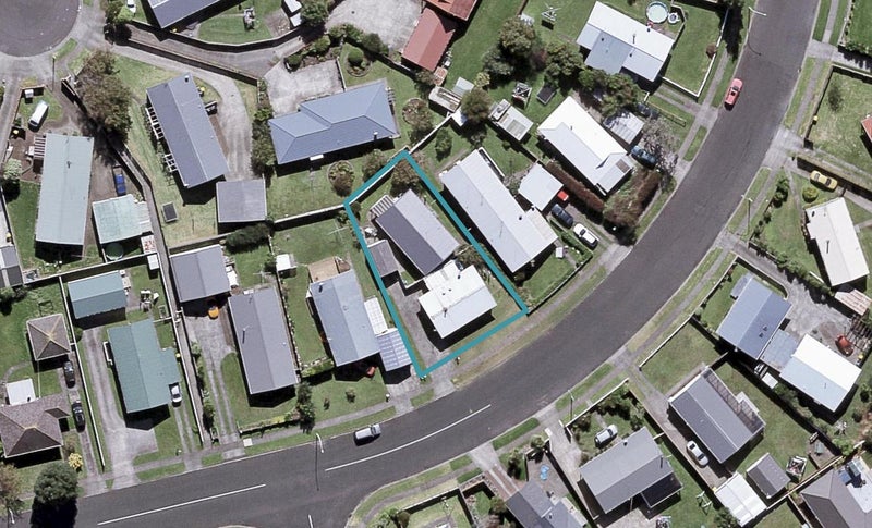 13 Glasgow ST, Bell Block, New Plymouth - Carousel 1