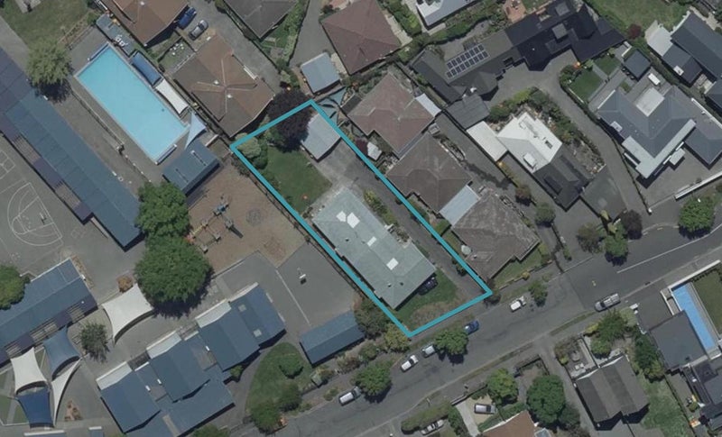 1/69 Aikmans Road, Merivale, Christchurch - Carousel 1