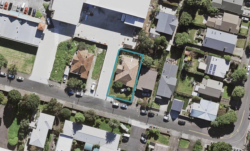 14 Ewington Avenue, Mount Eden, Auckland - Carousel 1