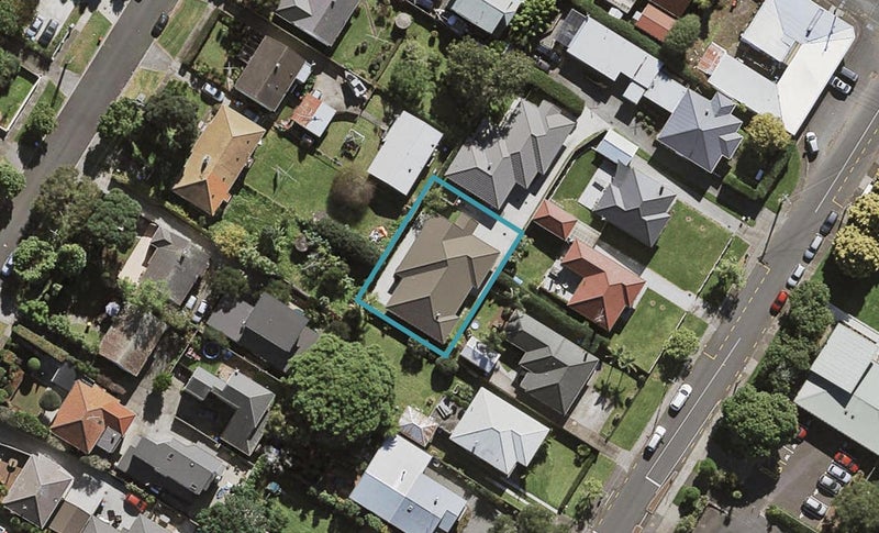 38B Rangipawa Road, One Tree Hill, Auckland - Carousel 1