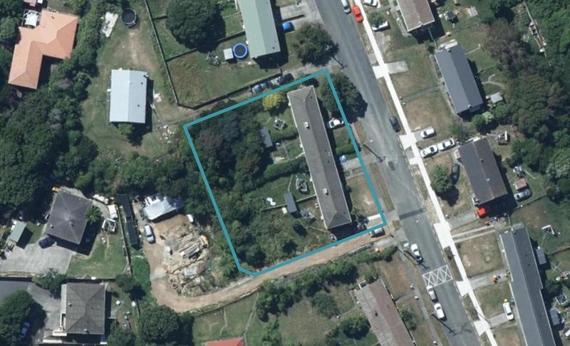 44 Gear Terrace, Ranui, Porirua - Carousel 1
