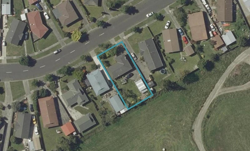 50 Hillcrest Drive, Kelvin Grove, Palmerston North - Carousel 1