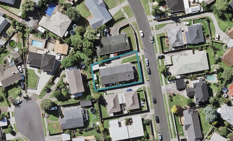 1/33 Galvan Avenue, Sunnyhills, Auckland - Carousel 1