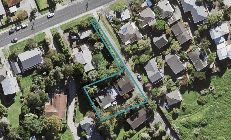 2/0 Verran Road, Birkenhead, Auckland - Carousel 1