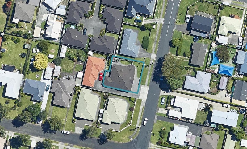 7 Short Street, Otumoetai, Tauranga - Carousel 1