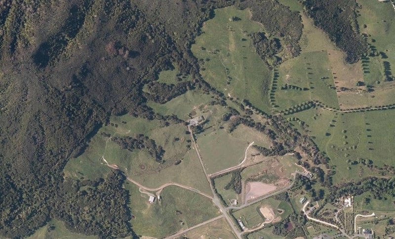 80 Spioenkop Road, Kaiwaka - Carousel 1