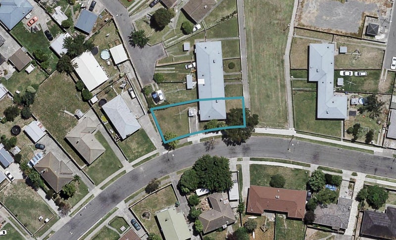 13 Constable Crescent, Onekawa, Napier - Carousel 1