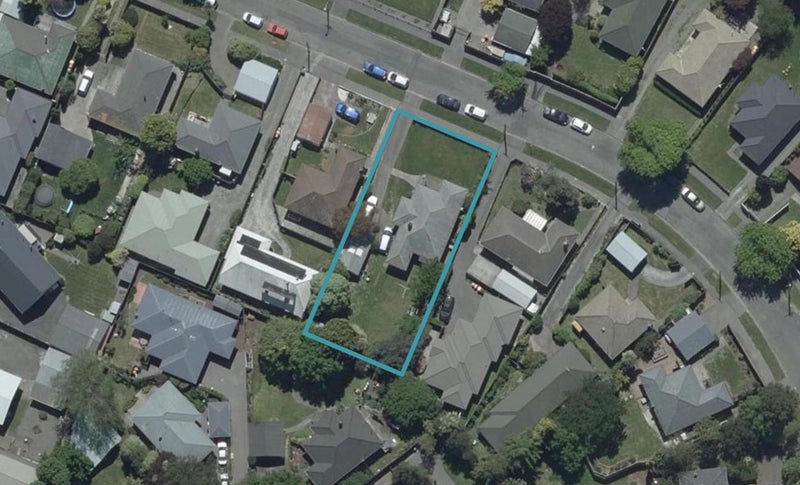 23 Pinehurst Crescent, Russley, Christchurch - Carousel 1