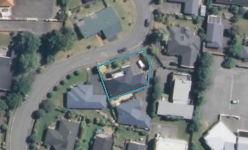 11 Chateau Close, Gleniti, Timaru - Carousel 1