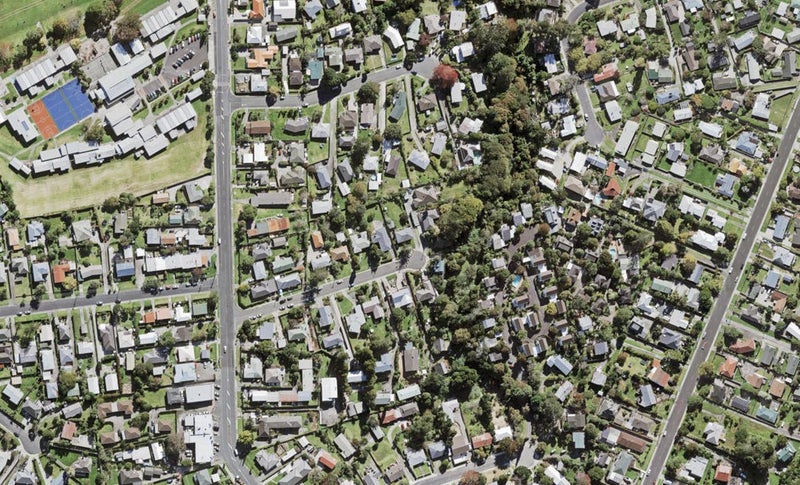 12 Utting Street, Birkdale, Auckland - Carousel 1