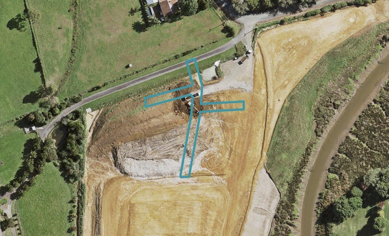 9B Tributary Parade, Karaka, Papakura - Carousel 1