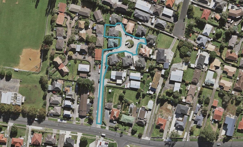 2/35 Pah Road, Papatoetoe, Auckland - Carousel 1