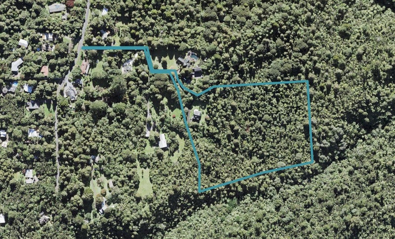 26B Bush Road, Waiatarua, Auckland - Carousel 1