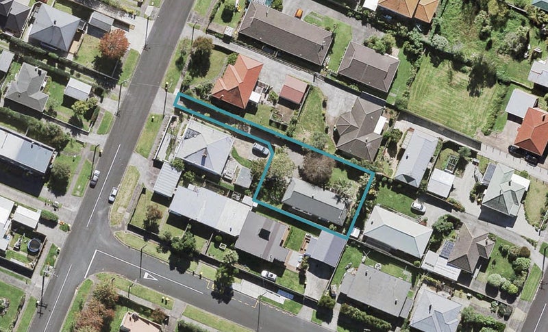 109A Lynwood Road, New Lynn, Auckland - Carousel 1