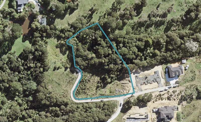 268D Okura River Road, Long Bay, Auckland - Carousel 1
