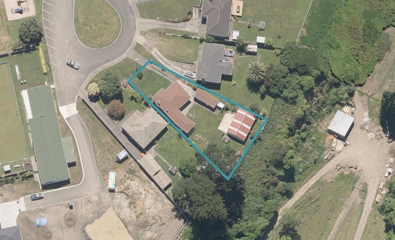 17 Windsor Terrace, Durie Hill, Whanganui - Carousel 1