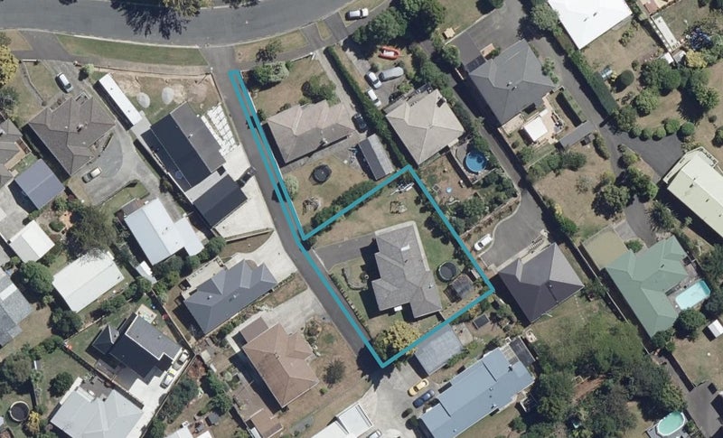 25 Hinton Avenue, Forest Lake, Hamilton - Carousel 1