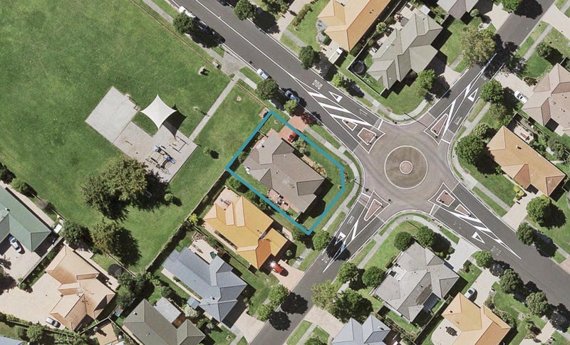 14 Huntington Drive, Huntington Park, Auckland - Carousel 1