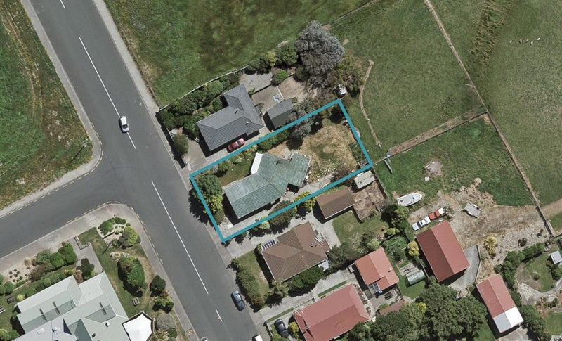100 Wicklow Street, Clifton, Invercargill - Carousel 1
