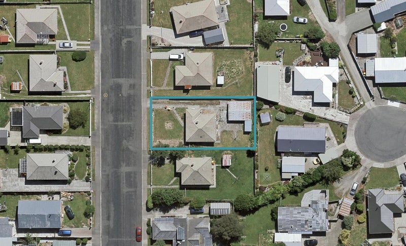 298 Conyers Street, Strathern, Invercargill - Carousel 1
