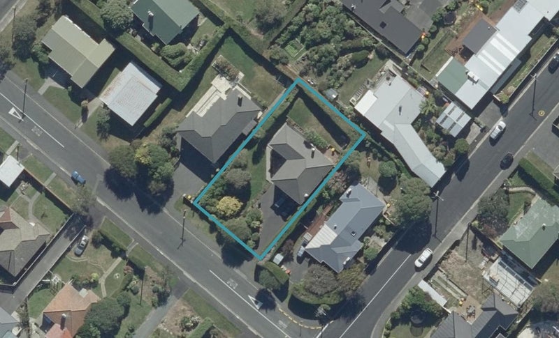 71 Dunrobin Street, Waverley, Dunedin - Carousel 1