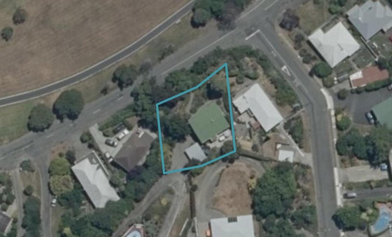 302 Atawhai Drive, Atawhai, Nelson - Carousel 1