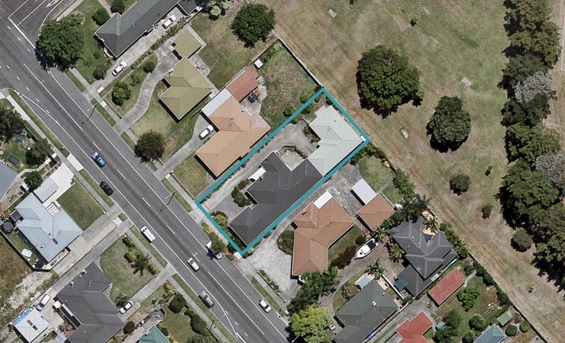 15 Maadi Road, Onekawa, Napier - Carousel 1