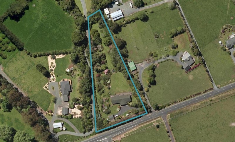 601 Crane Road, Kamo - Carousel 1