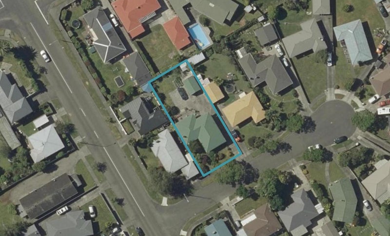 2 Busby Place, Awapuni, Palmerston North - Carousel 1