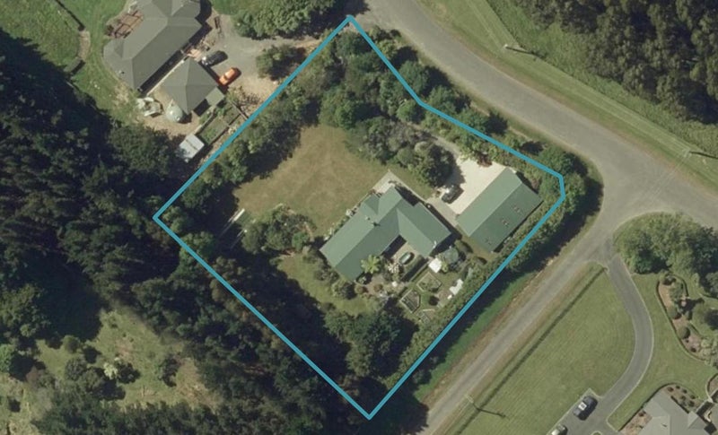 266 Polson Hill Drive, Palmerston North - Carousel 1