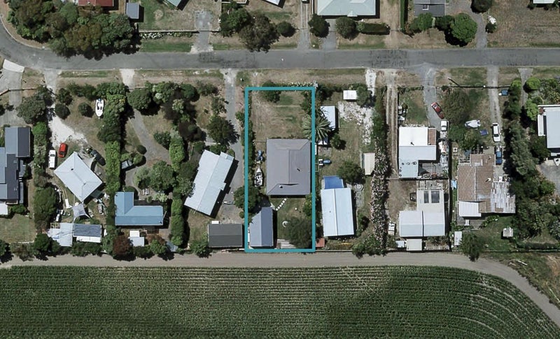 47 Gillies Crescent, Waimarama, Waimārama - Carousel 1