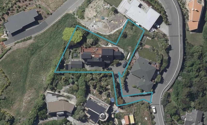 132 Moncks Spur Road, Redcliffs, Christchurch - Carousel 1