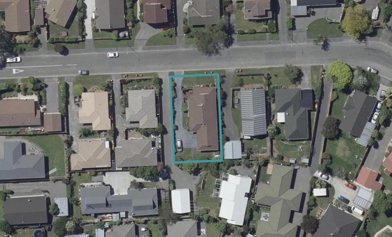 41 Laing Crescent, Heathcote Valley, Christchurch - Carousel 1
