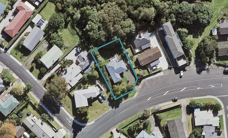 60 Moore Street, Hillcrest, Auckland - Carousel 1