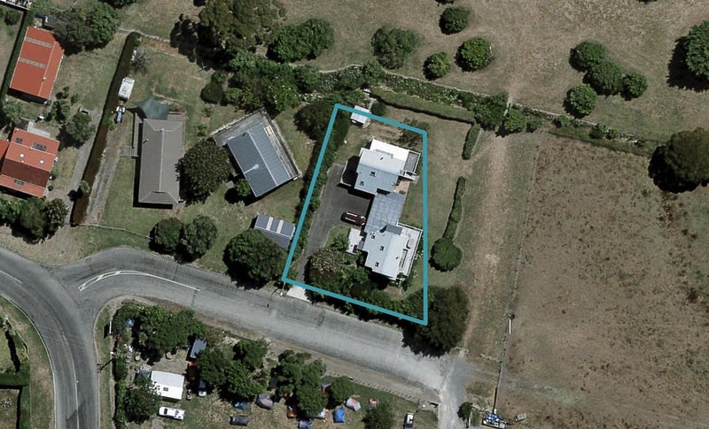 8 Gilray Place, Waimarama, Waimārama - Carousel 1